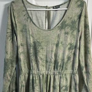 Junior’s XL Lily Rose Jumper